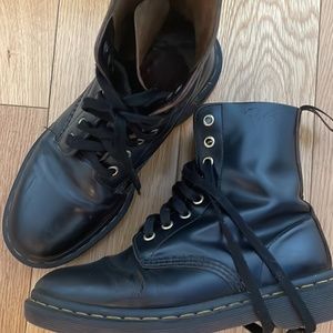 Dr Martens Women Vintage 6.5W